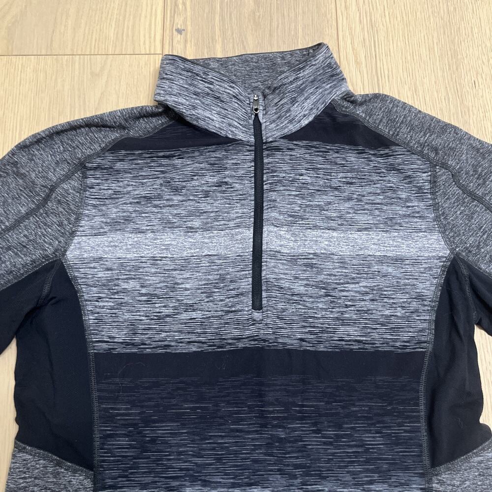 Lululemon Mens M Universal Stripe Black Soot Light White Core 1/2 Zip Pullover - Picture 2 of 10